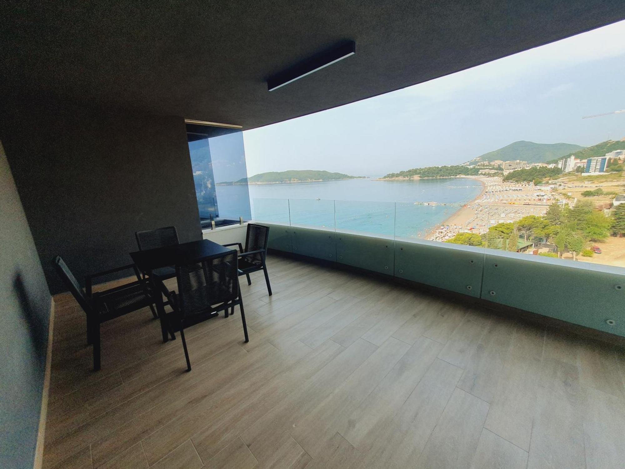 Prestige - Rafailovici Apartment Budva