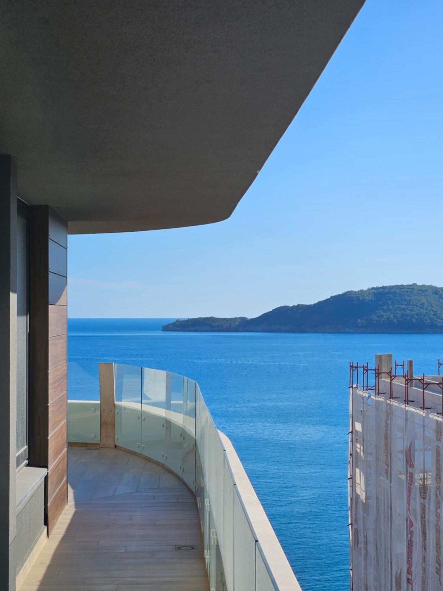 Prestige - Rafailovici Apartment Budva